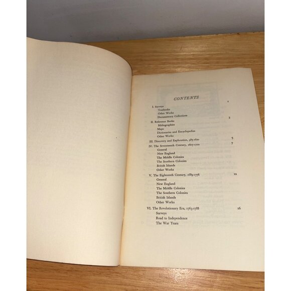 Books About Early America Selection For Non-Professional Readers 1965 Paperback - Picture 6 of 8